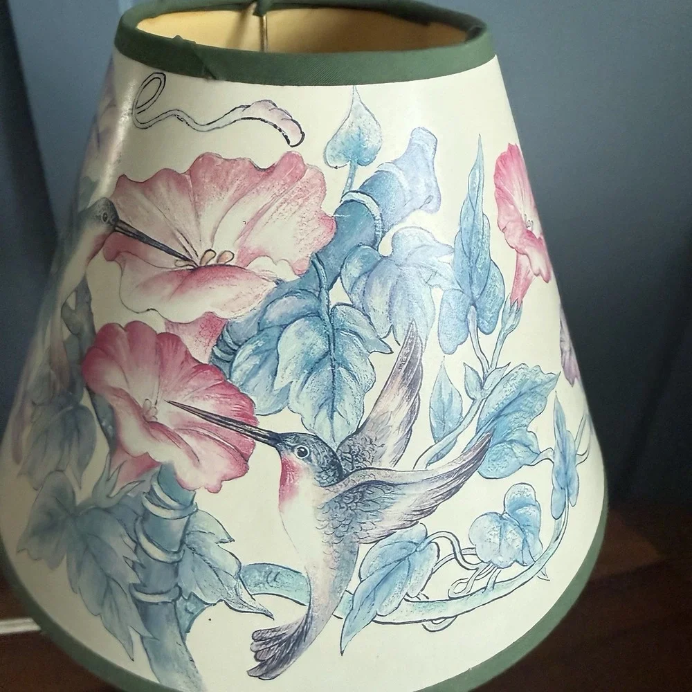 Vintage Hummingbird Table Lamp Floral Resin Base Morning Glory Kitchen Light